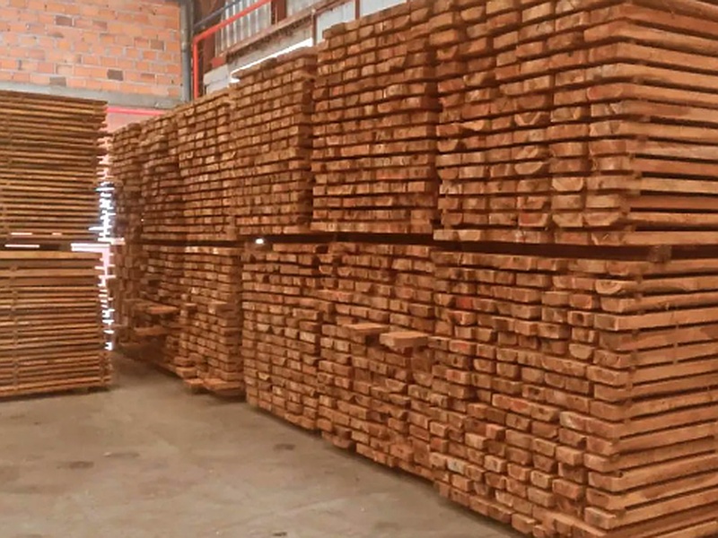 Madera secada al horno Ecuador  