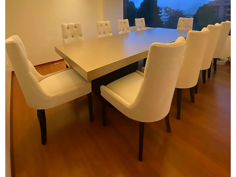 Comedor grande Ecuador