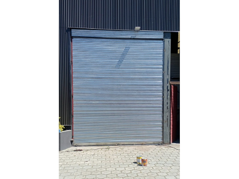 Puerta enrollable acero galvanizado Ecuador