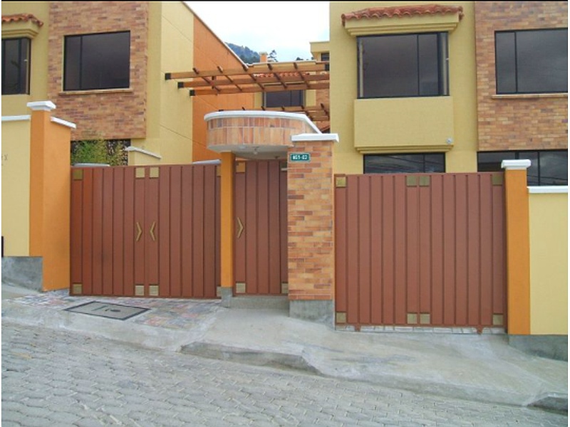 Puerta Garaje Basculante Madera Ecuador