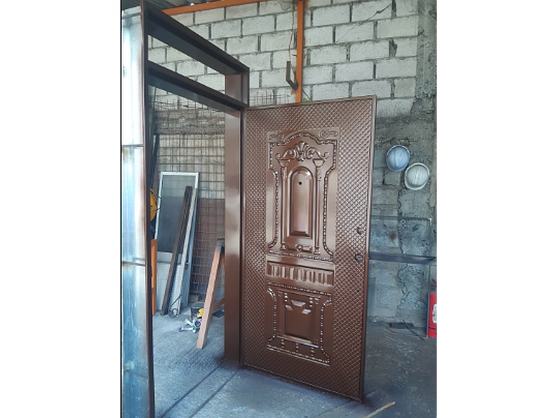 Puerta Cedro Cafe Brillante Ecuador