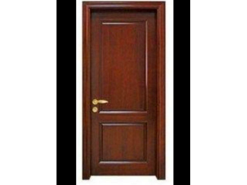 Puerta de madera lacada Guayaquil 