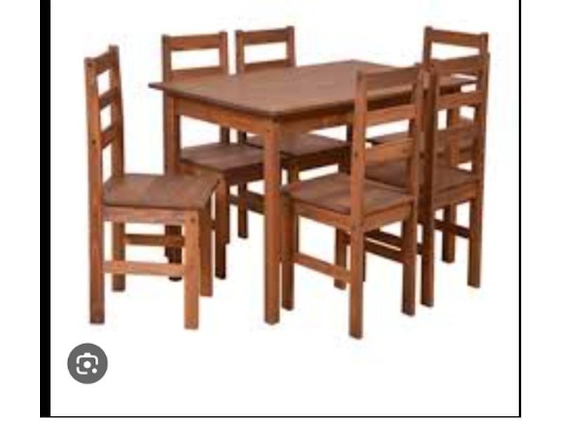 Mesa de comedor de madera Ibarra 