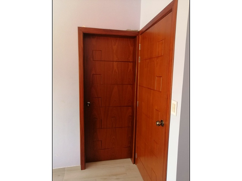 Puerta Habitacion Doble Cedro Ecuador