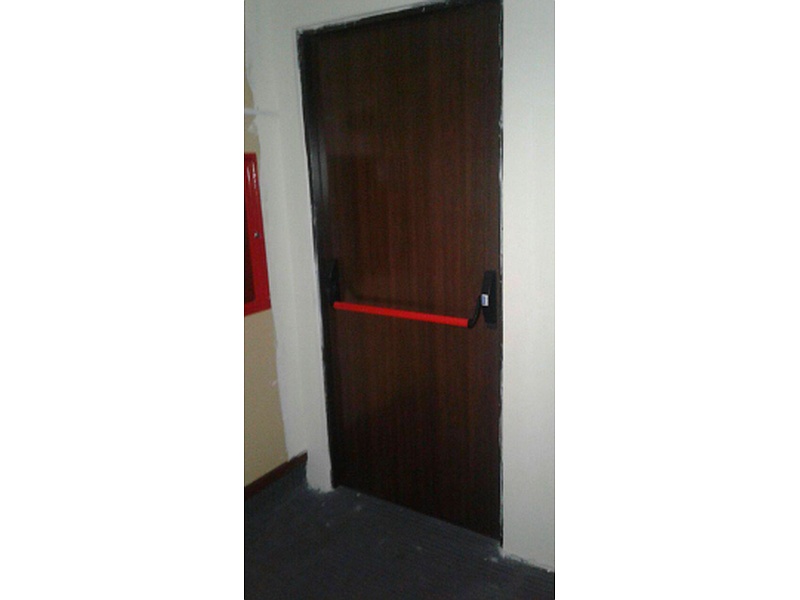 Puerta CortaFuego Marmol Sellado Ecuador