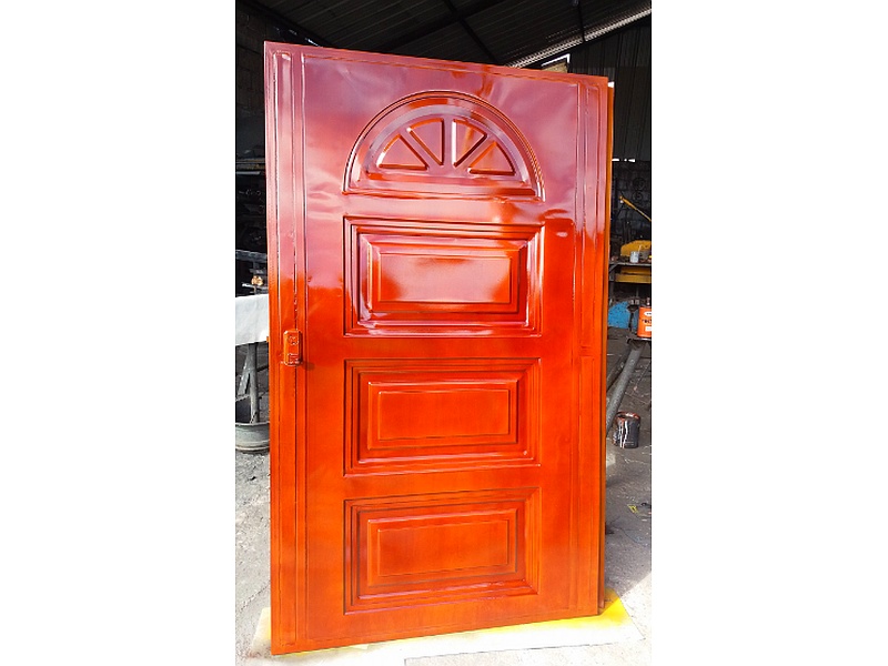 Puerta de Seguridad en Aluminio Maderado - Ecuador