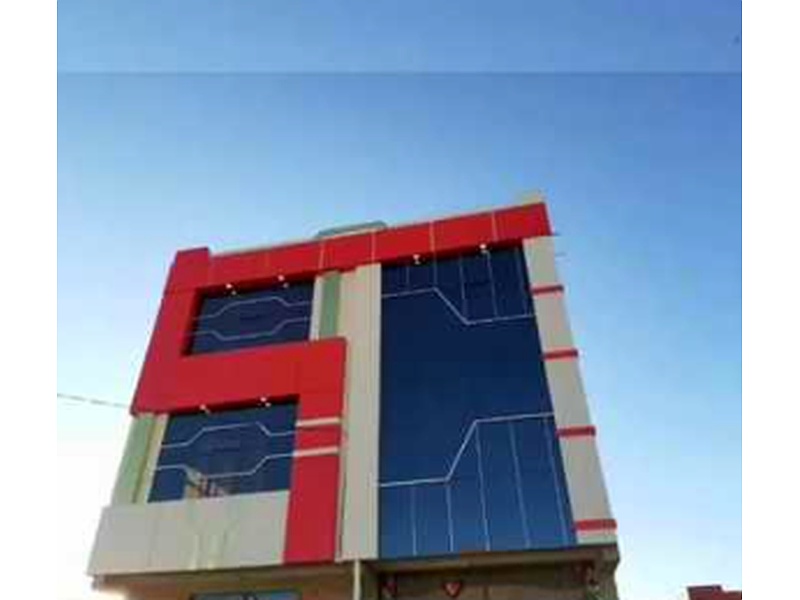 Fachadas Flotantes Ecuador