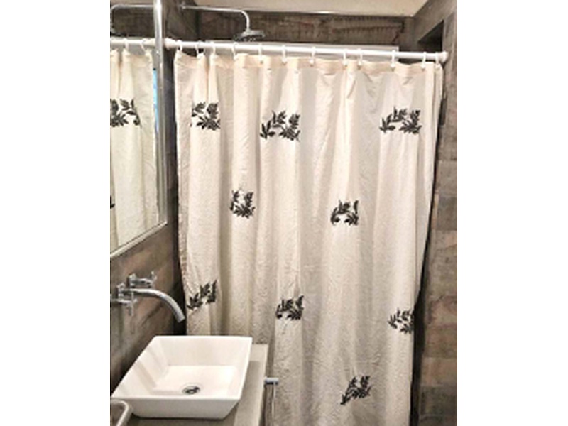 Cortinas para baño Ecuador