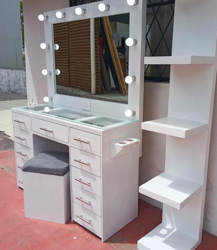 Mueble dormitorio blanco Ecuador