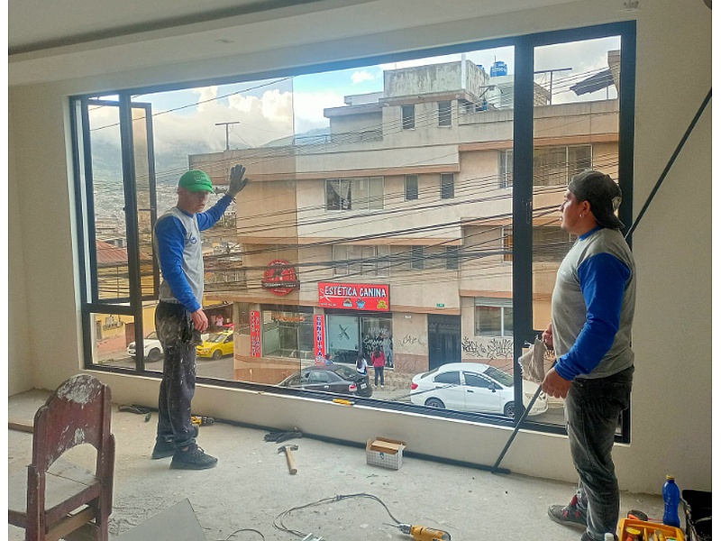 Instalación de Ventanas de aluminio Quito