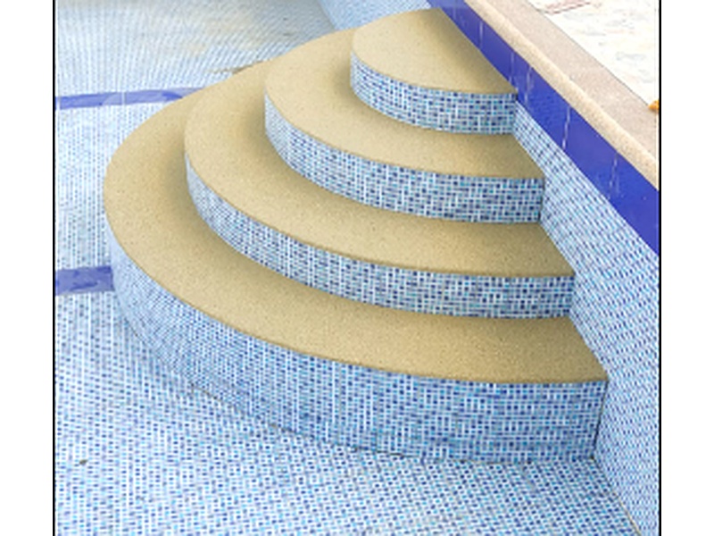Gradas para piscina de grantio lavado Quito