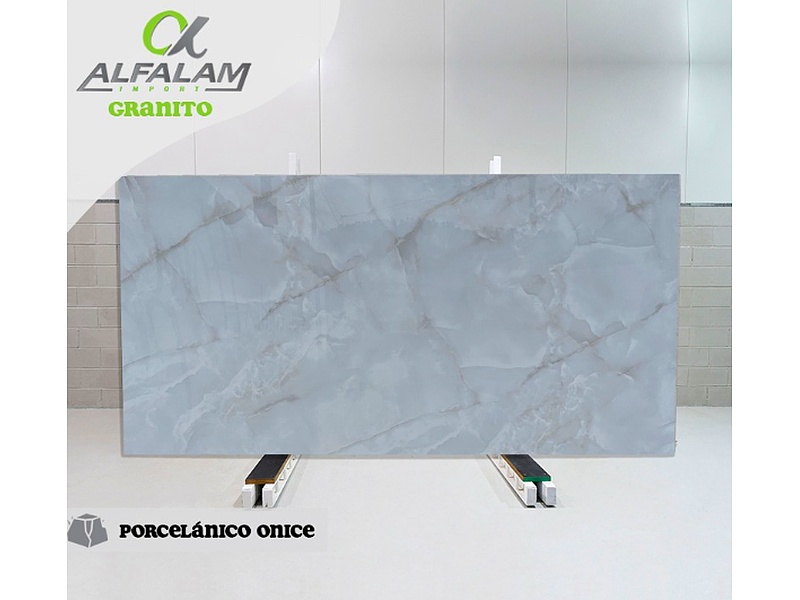 Piedra sinterizada onice Quito