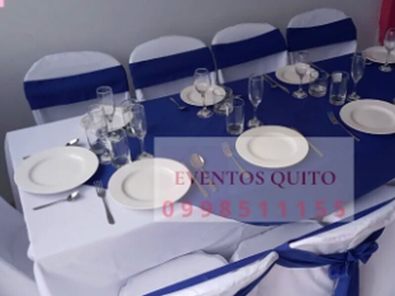 Mesa rectangular 10 personas Ecuador