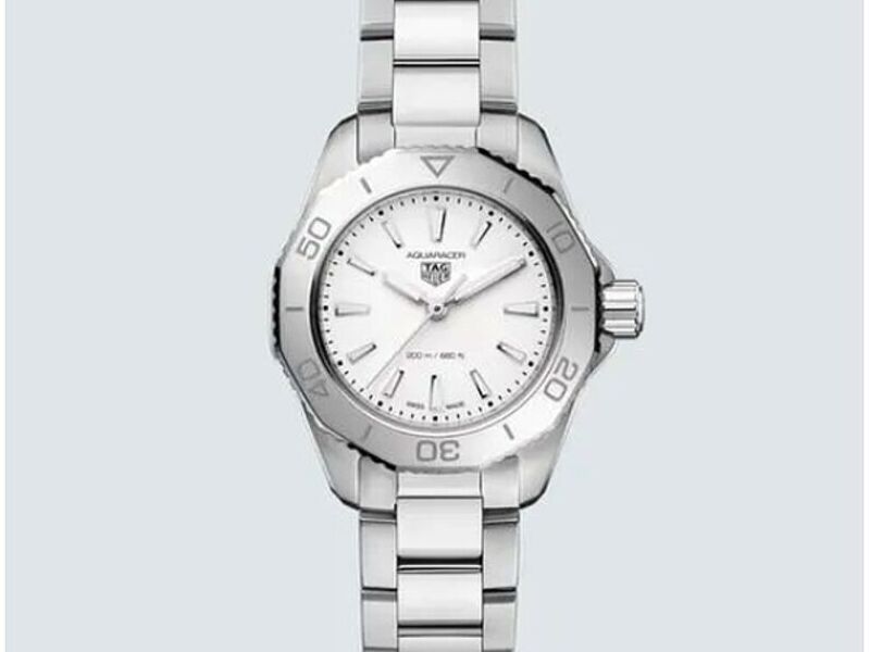 Reloj Tag Professional Quito 