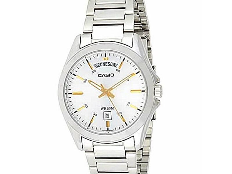 Reloj casio collection MTP Quito