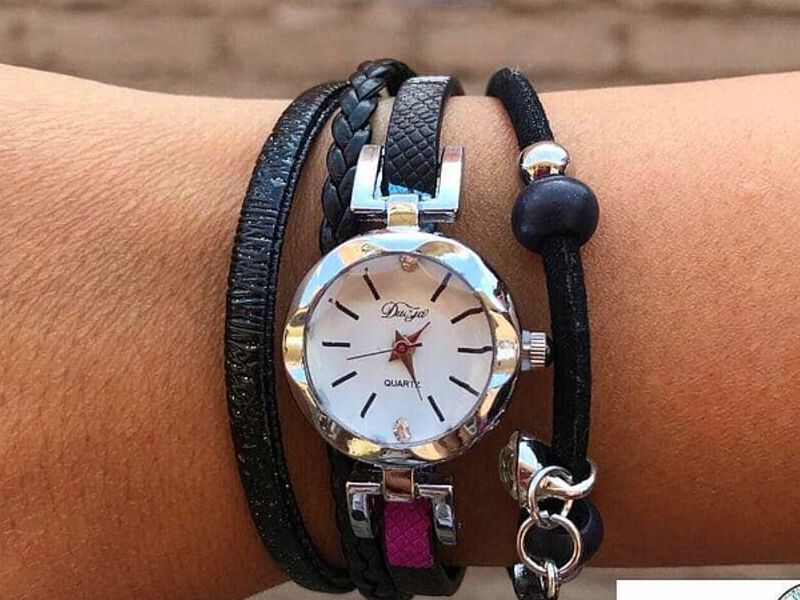 Reloj pulsera cuero quartz Cuenca