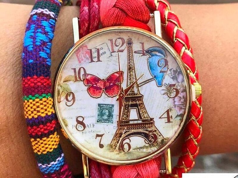 Reloj pulsera cuero rojo paris Cuenca