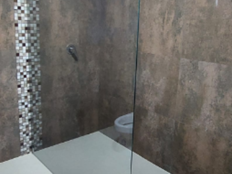 VIDRIO TEMPLADO QUITO