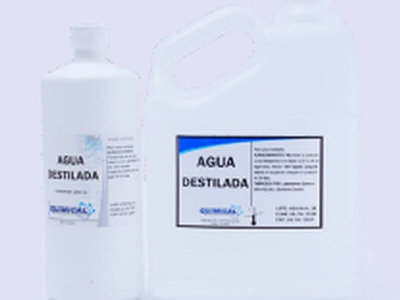 Agua destilada Quito