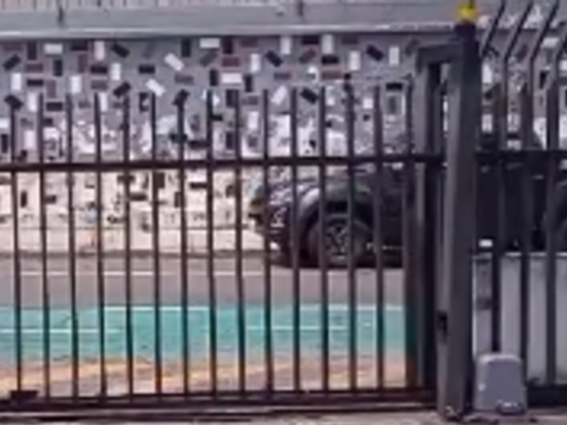 PUERTA AUTOMÁTICA GUAYAQUIL