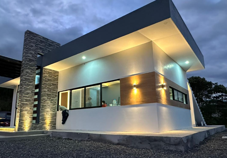 Construcción Casa de Lujo Ecuador
