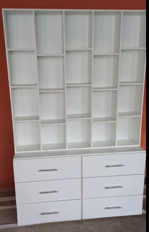 Mueble de Dormitorio Ecuador