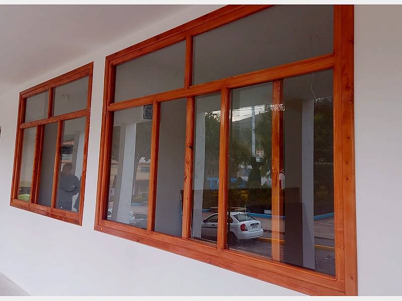 ventana cafe madera ecuador