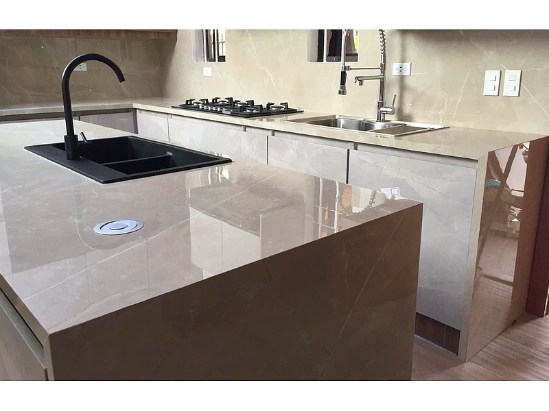 Mesón Cocina Cuarzo Ecuador