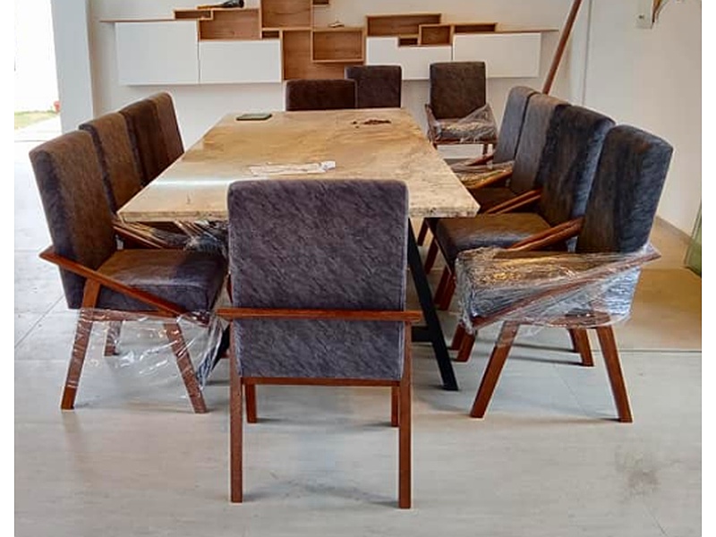 Comedor de madera maciza Quito