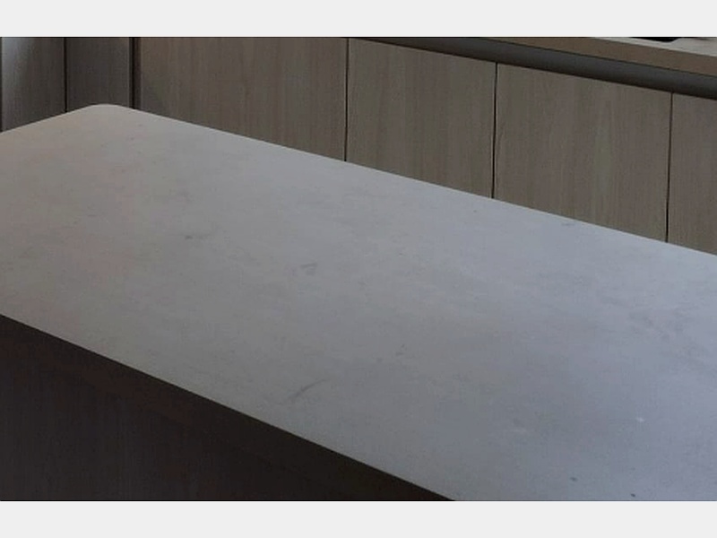 mesa porcelanato blanco ecuador