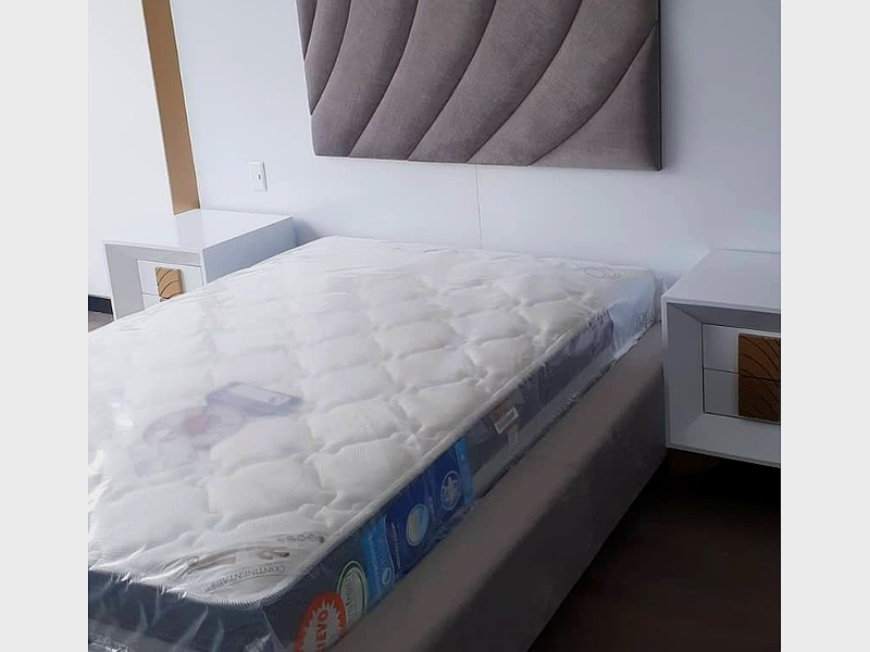 Cama blanca2 plazas  Ecuador