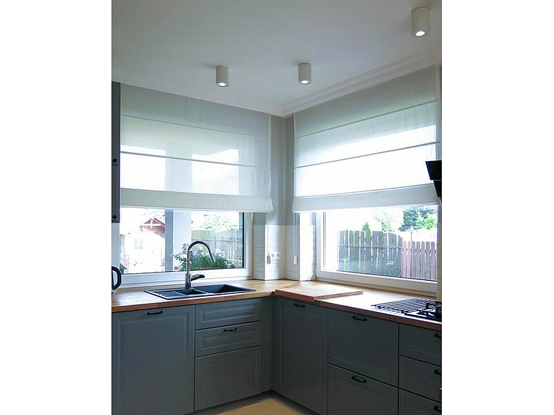 Cortina Enrollable Cocina Manabi