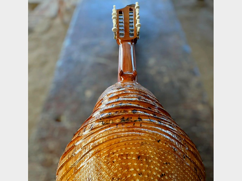 maraca madera ecuador