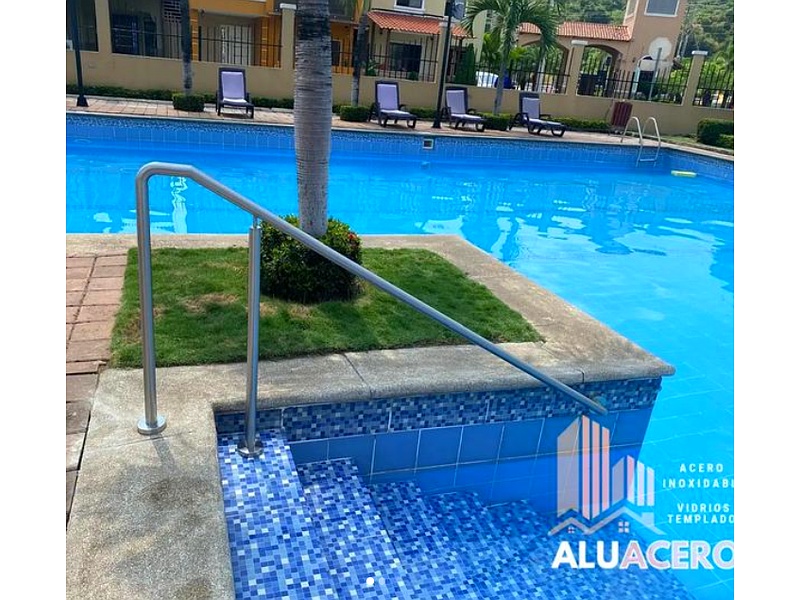 Barandal Acero Piscina Ecuador