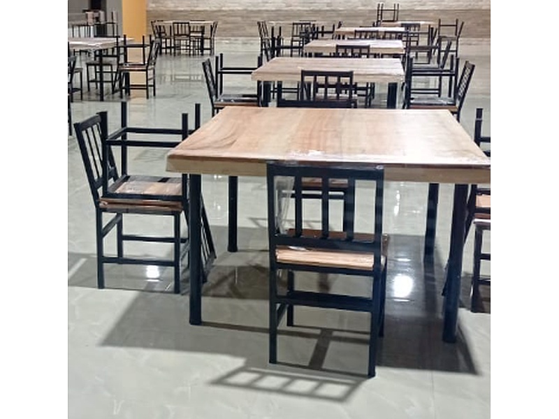 Mesas Restaurant Guayas