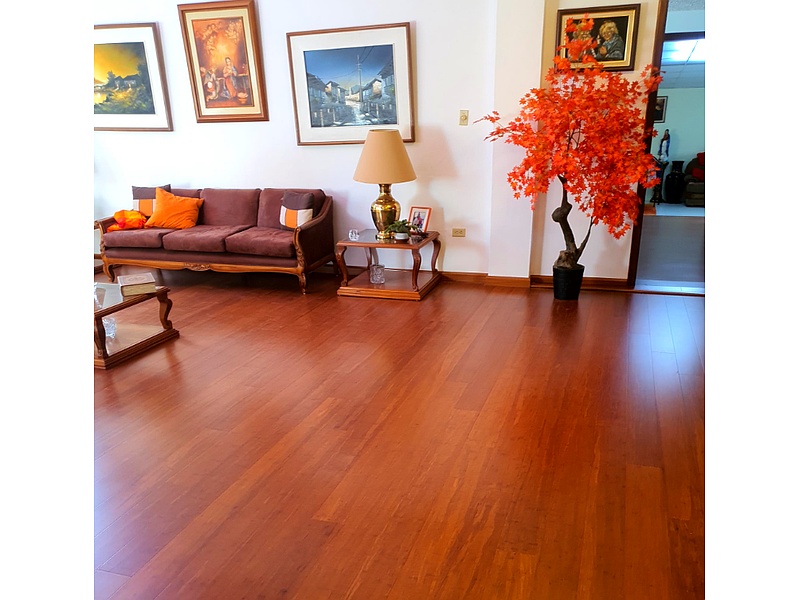 Instalación de piso flotante Quito