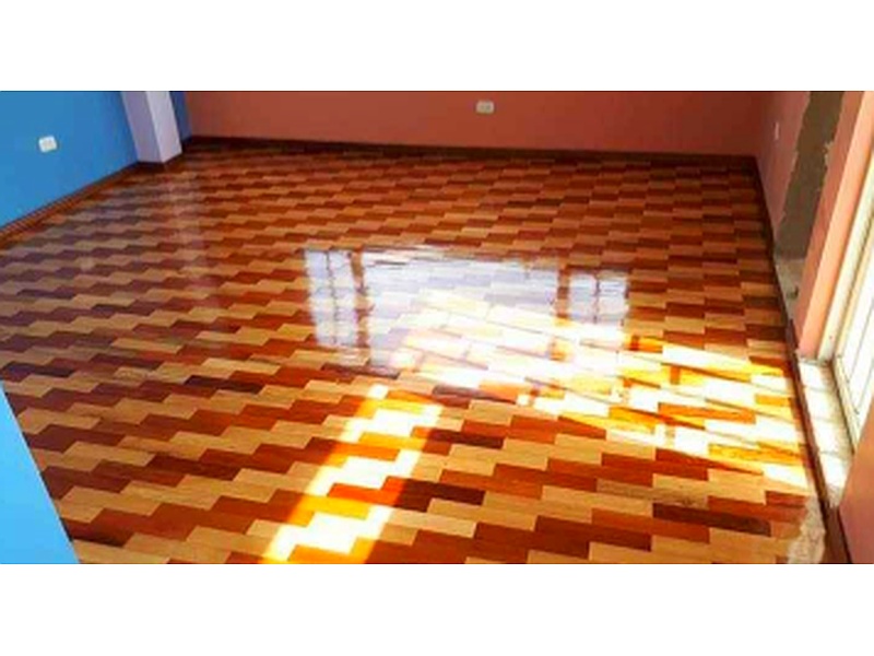 Instalación de parquet Pichincha