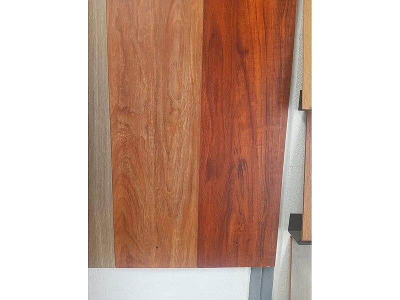 Piso flotante antideslizante Quito
