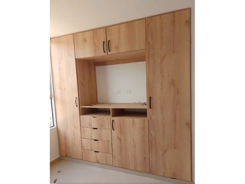 Clóset de Madera MDF Empotrable - Ecuador