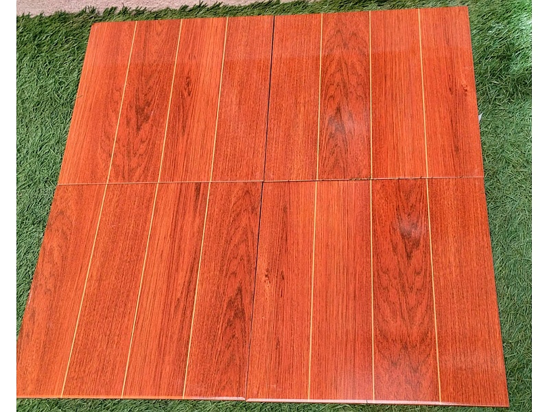 Cerámica tipo madera Ecuador