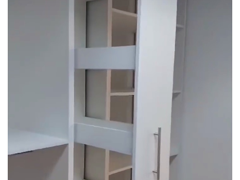 Closets alto blanco dos Ecuador 