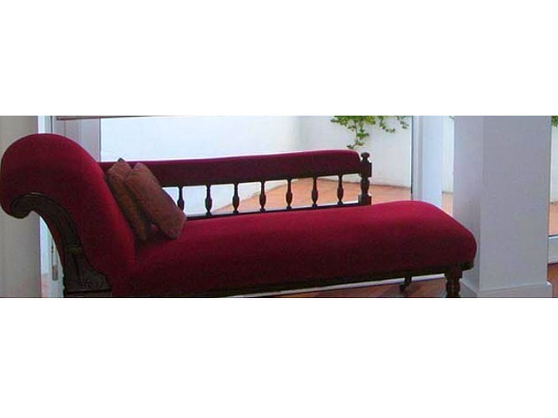 Sillones rojos sala Ecuador 