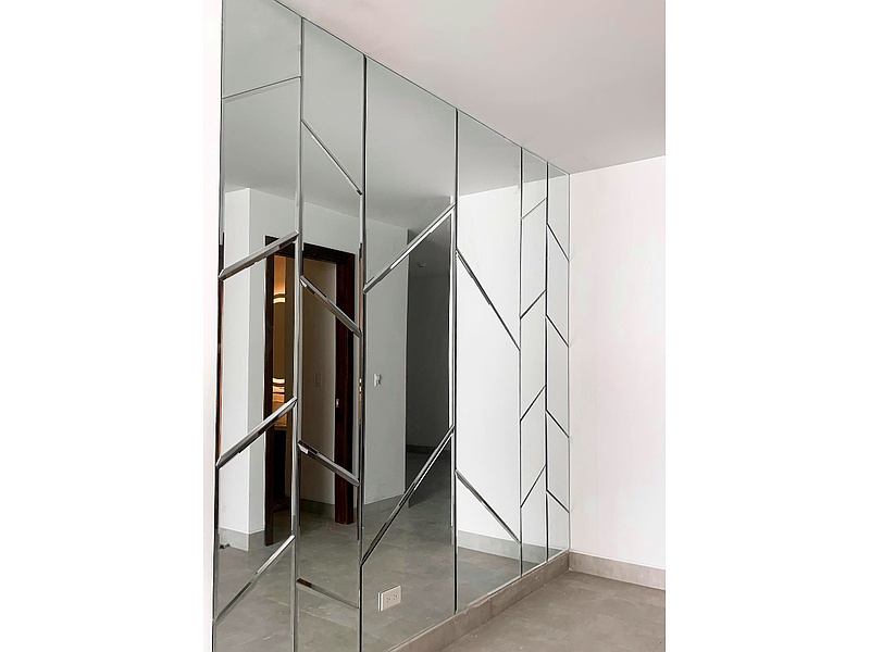 Pared Espejos Diseño Guayaquil