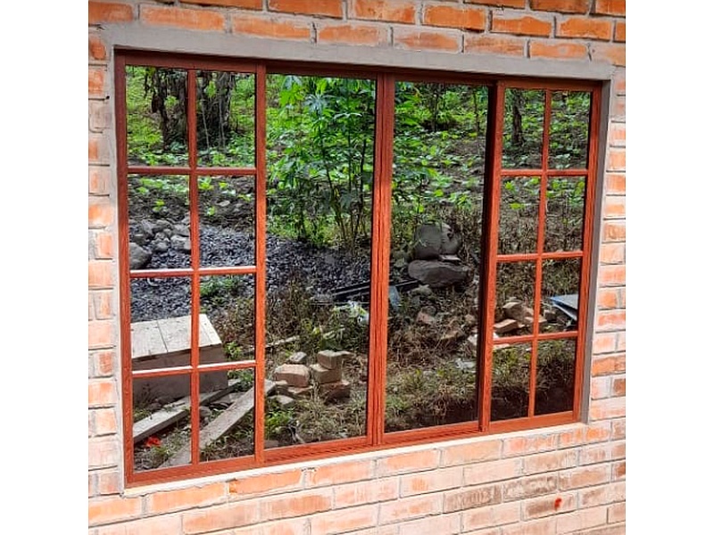Ventana Madera Cafe Ecuador