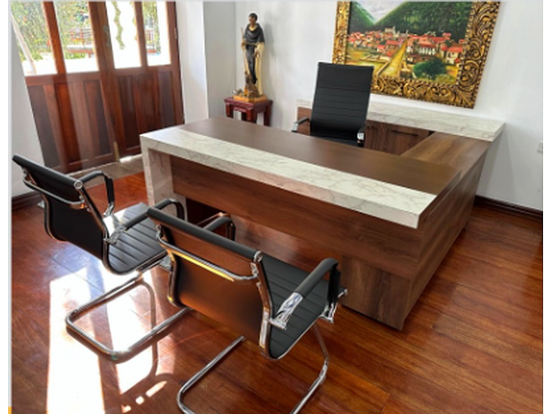 Escritorio Madera 2 Sillas Ecuador